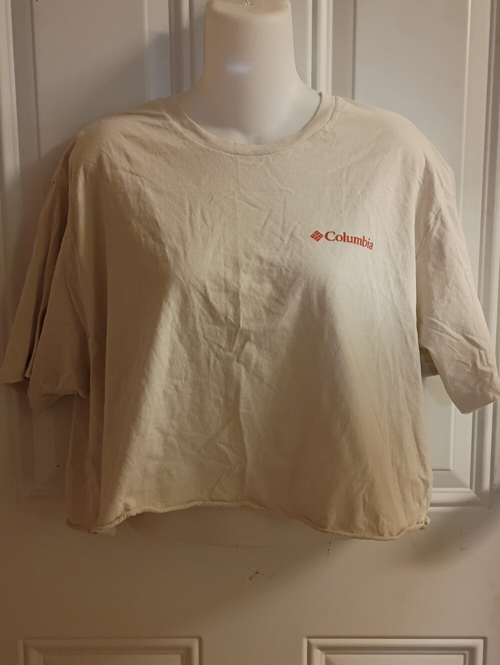 Columbia Cropped Tee in Cream with Red Logo
